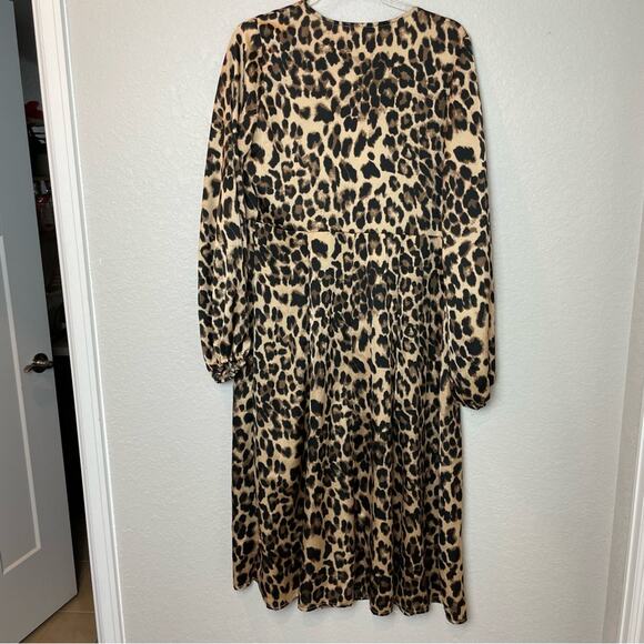 COTTON CANDY LA Leopard Long Sleeve Duster Size L - Picture 8 of 8